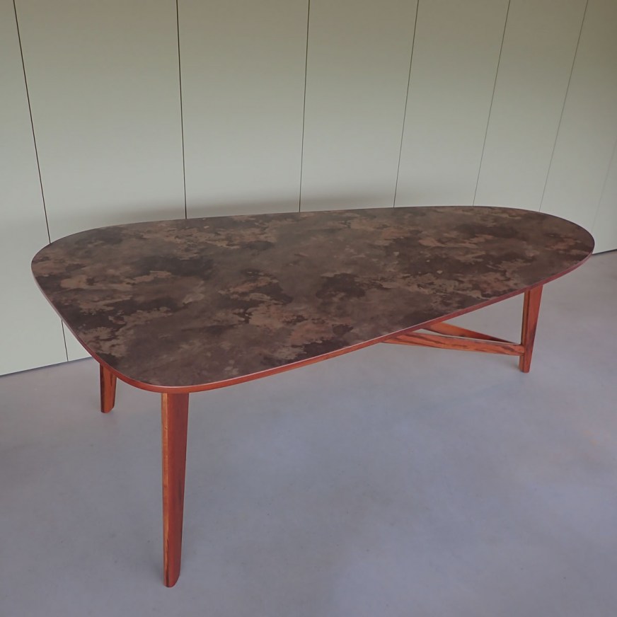 exclusieve design eetkamertafel-mid century modern-op maat-limburg